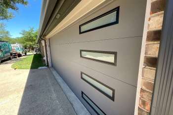 Modern-Clopay-modern-Steel-Lustra-Charcoal-Slim-Windows.-Grapevine-Tx